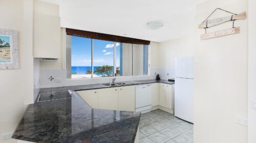 maroochydore-accommodation-beach-retreat9